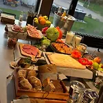 Melfarhus - Your Modern Self-service At The Marina فندق ميدِلفارت