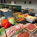 Melfarhus - Your Modern Self-service At The Marina