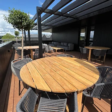 Melfarhus Hotell
