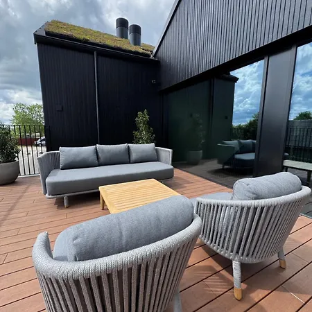 Melfarhus Hotell *