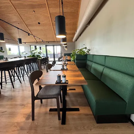 Melfarhus - Your Modern Self-service At The Marina Ξενοδοχείο