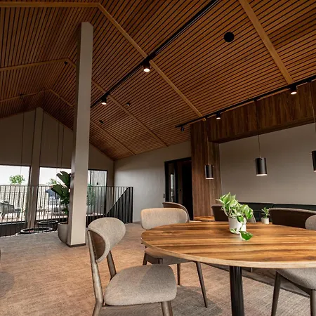 Ξενοδοχείο Melfarhus - Your Modern Self-service At The Marina *